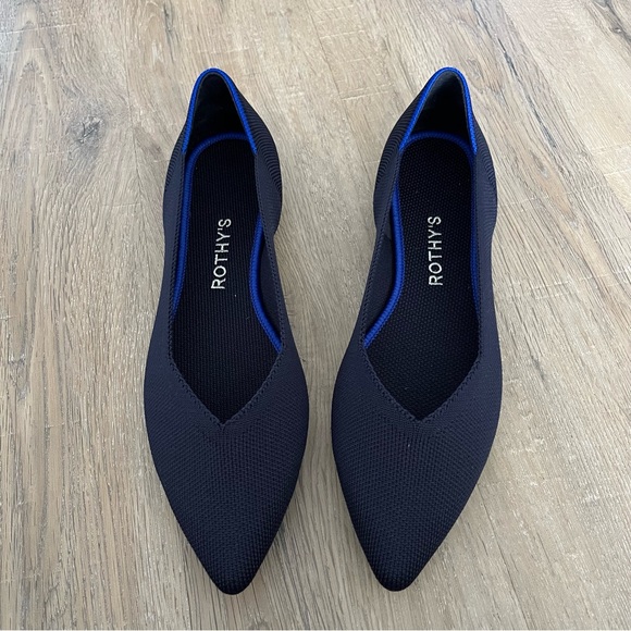 Rothy's Shoes - NWOB Rothy’s The Point, Navy, Size 8.5